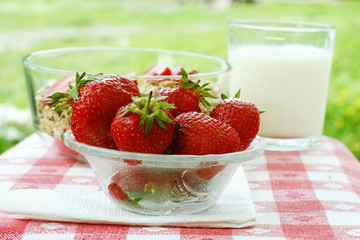 healthy strawberries