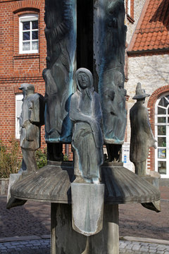 Brunnen am Rathaus in Schlangen (Lippe)