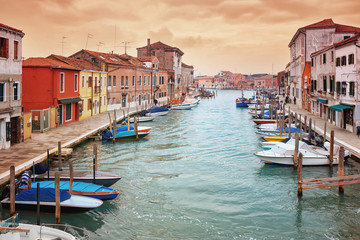Obraz premium Deatil old architectureon island Murano in Venice