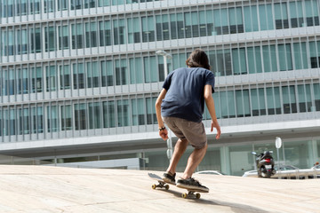 Fototapeta na wymiar Skateboarder
