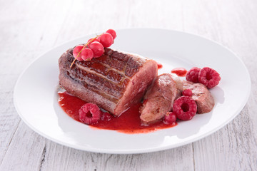 duck breast and berry sauce