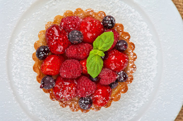 Cake with fresh berries