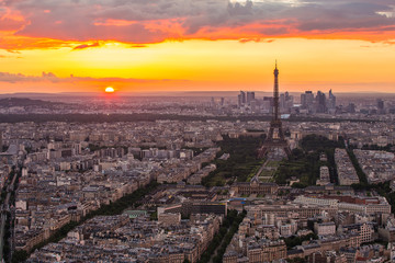 Fototapeta premium Eiffel Tower in Paris , France