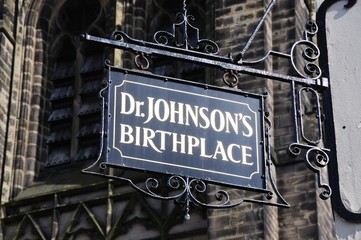 Dr Johnsons Birthplace sign, Lichfield © Arena Photo UK
