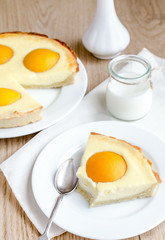Peach tart