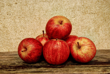 A pound of Apples in hdr