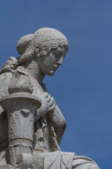 female statue portrait