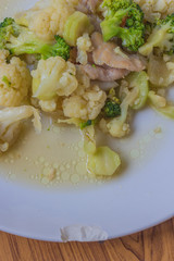 Cauliflower fried with oyster sauce