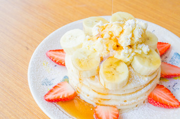 Pancake strawberry banana