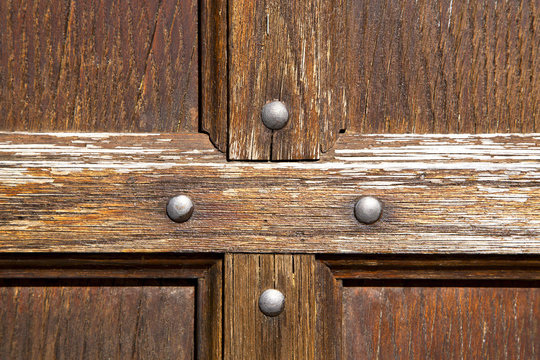 brass brown knocker and   olona varese italy