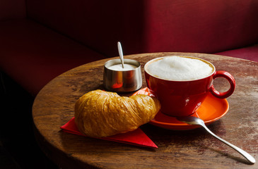 Kaffeepause im Café