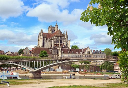 cath&eacute;drale st etienne, abbaye st germain, Auxerre (France)
