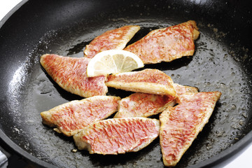 Rotbarsch Filet in Pfanne gekocht