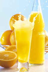 Orangenlimonade mit Spritz