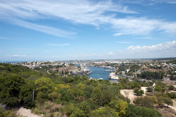 Obraz premium Panorama of Sevastopol from big wheel towards the South bay.