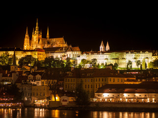 Fototapeta na wymiar landscape evening Prague