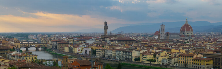 Fototapeta na wymiar Panorama of Florence (Firenze - Italy)