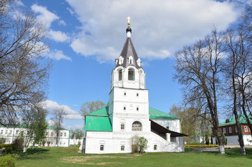 Покровская церковь и настоятельские покои в Александрове