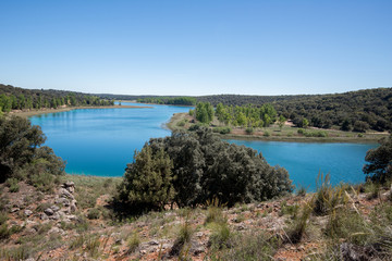 Fototapeta na wymiar Laguna Conceja, Parque Natural Lagunas de Ruidera, España