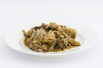 Stir fried chicken with ginger, ear mushroom