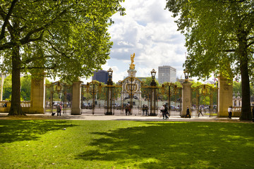 Green park gate, Royal park in London