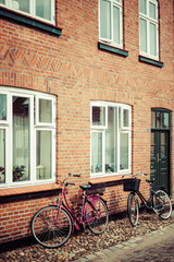 Fototapeta na wymiar tradycyjny dom o konstrukcji szachulcowej w Ribe Dania