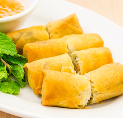 Fried spring rolls