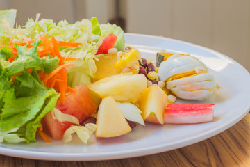 Vegetable and fruit salad