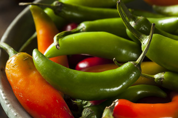 Organic Green Spicy Serrano Peppers