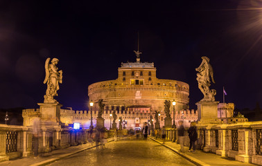 Naklejka na ściany i meble Night view of Castel Sant'Angelo in Rome, Italy
