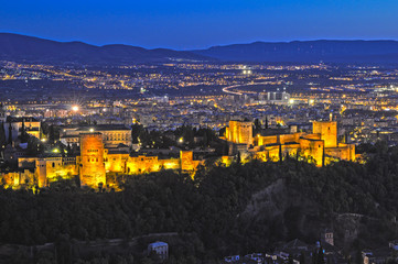Alhambra Nocturna