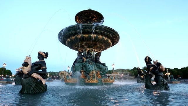 Place de la concorde Fontaine
