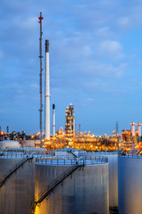 Fototapeta premium Landscape of oil refinery factory