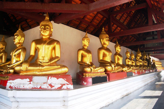 Wat Phra Sri Rattana Mahatat Woramahawihan