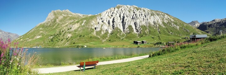 Panoramique station de ski de Tignes en été - 65321449
