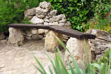 Empty wooden bench