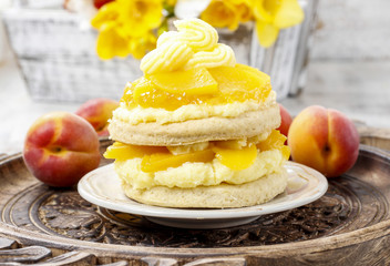 Layer peach cake