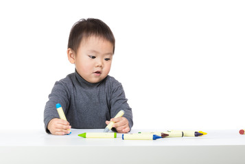 Asia baby boy love drawing