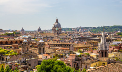 Fototapeta na wymiar View of Rome historic center, Italy