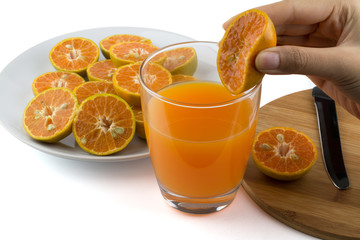 Making orange juice