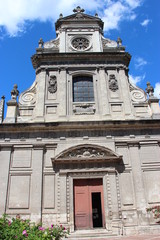 Fototapeta na wymiar Blois : église Saint-Vincent-de-Paul