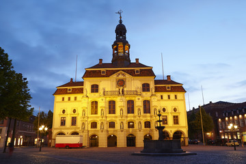 Lüneburg - Rathaus am Abend