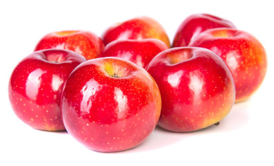 red apples