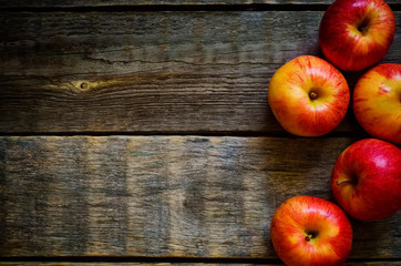 apples