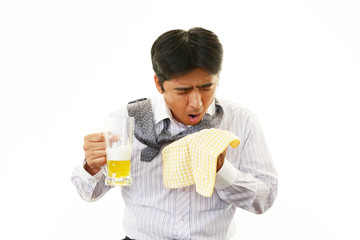ビールを飲みすぎたサラリーマン