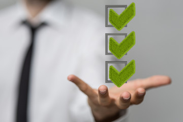 checklist green