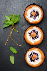 Blueberry muffins cakes