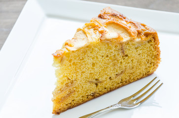 Apple cake