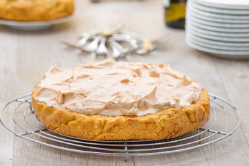 Crostata casalinga al limone meringata