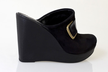 Women's fashion sandal on high platform